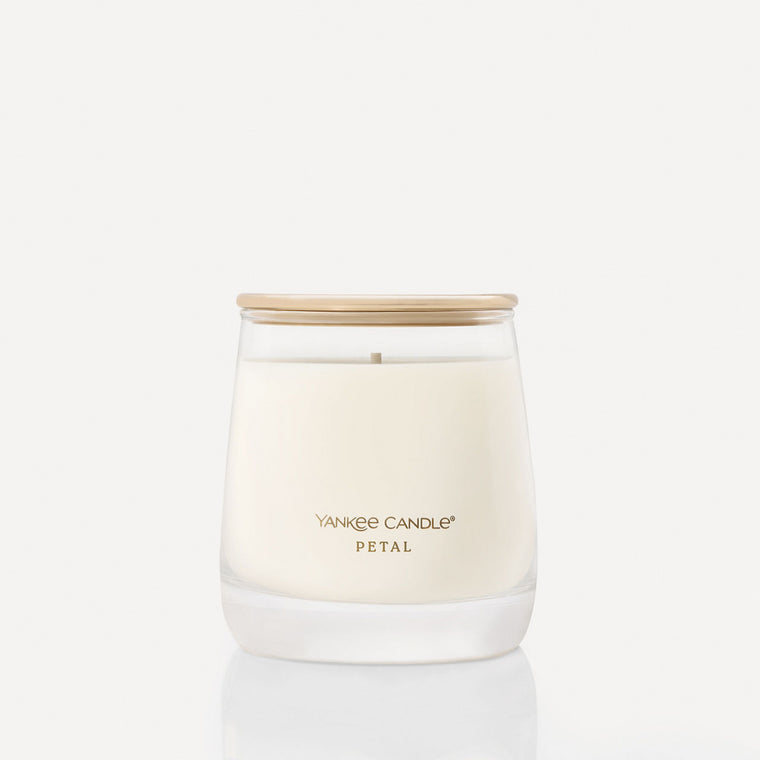 Petal Premium Single-Wick 7oz Candle R9